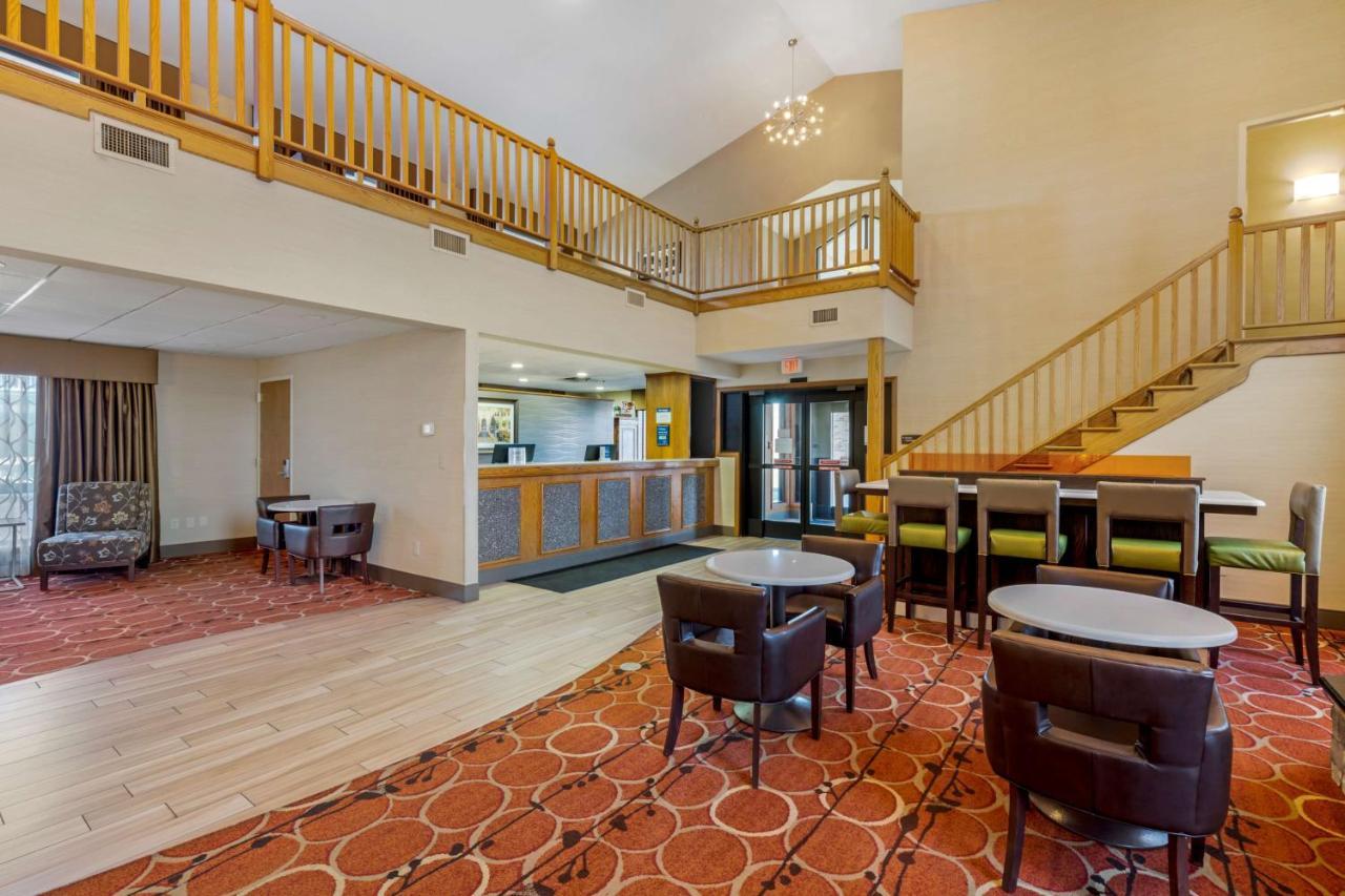 Best Western Falcon Plaza - Боулинг-Грин Экстерьер фото